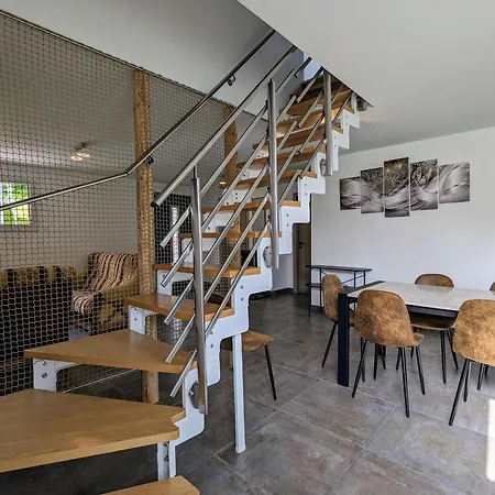 Hébergement de vacances Maison Neuve Avec Spa, Sauna, Terrasse Proche Des Lacs Et Pistes De Ski De Gerardmer Et La Bresse - Fr-1-589-648
